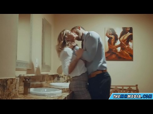 ❤️ Quando uma loira peituda o seduz em um banheiro público ❤️ Porno duro em nós pt-br.robosexshop.ru
